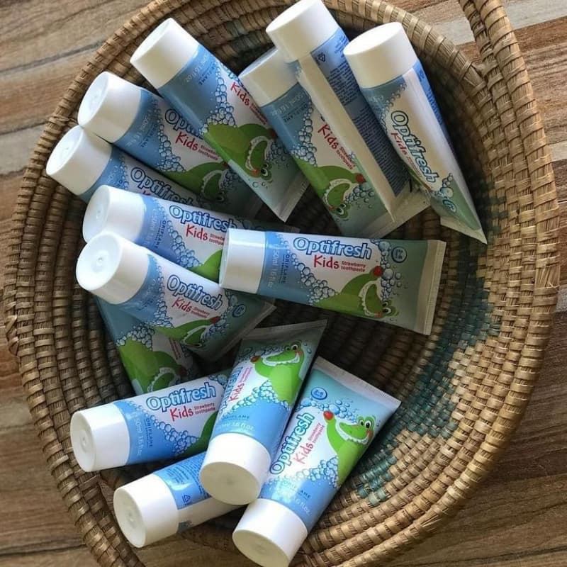 Opti fresh kids strawberry toothpaste